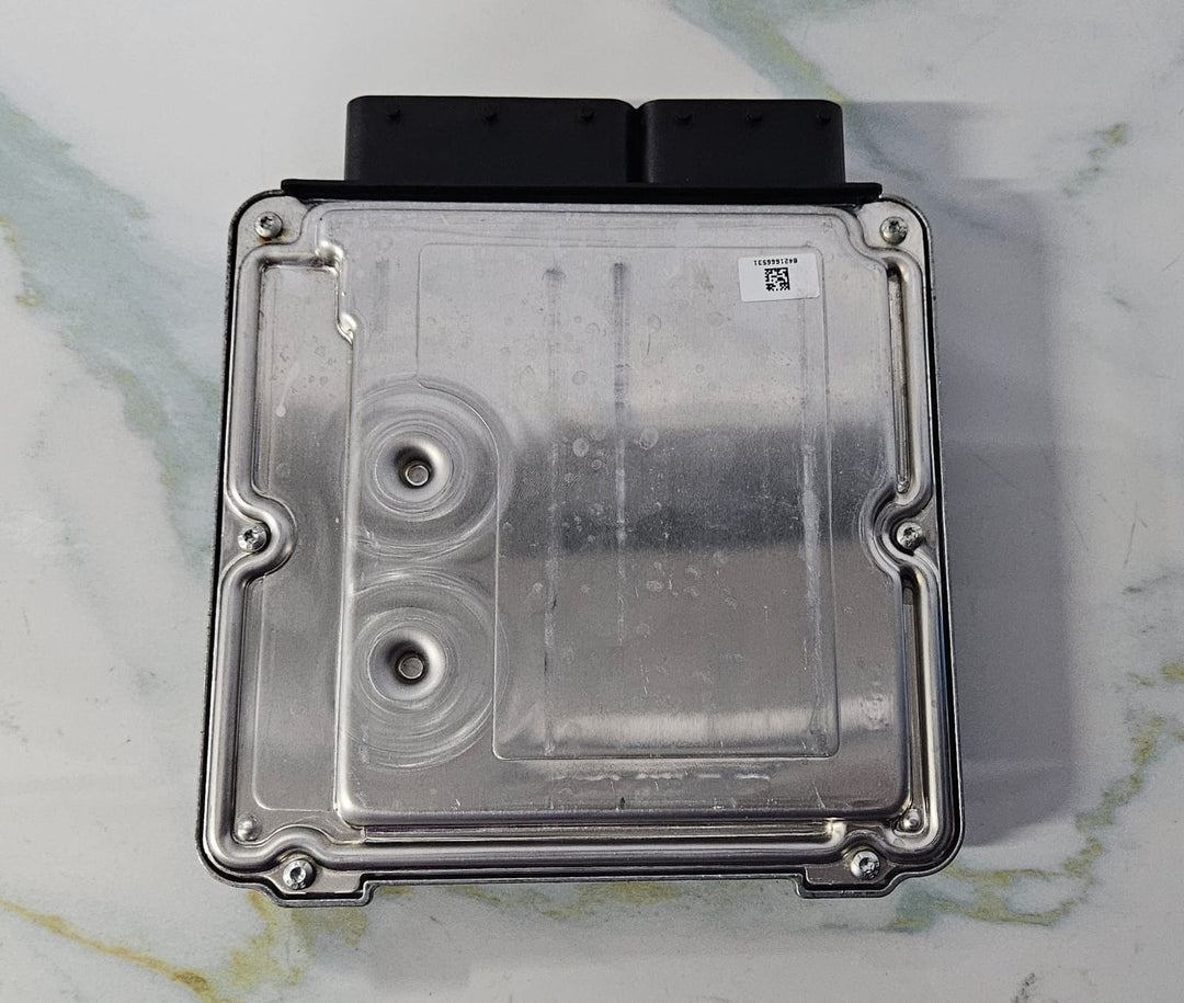 OEM BMW X3 X4 X5 X6 N57 ENGINE CONTROL UNIT ECM DDE ECU ONLY 8586544 BOSCH