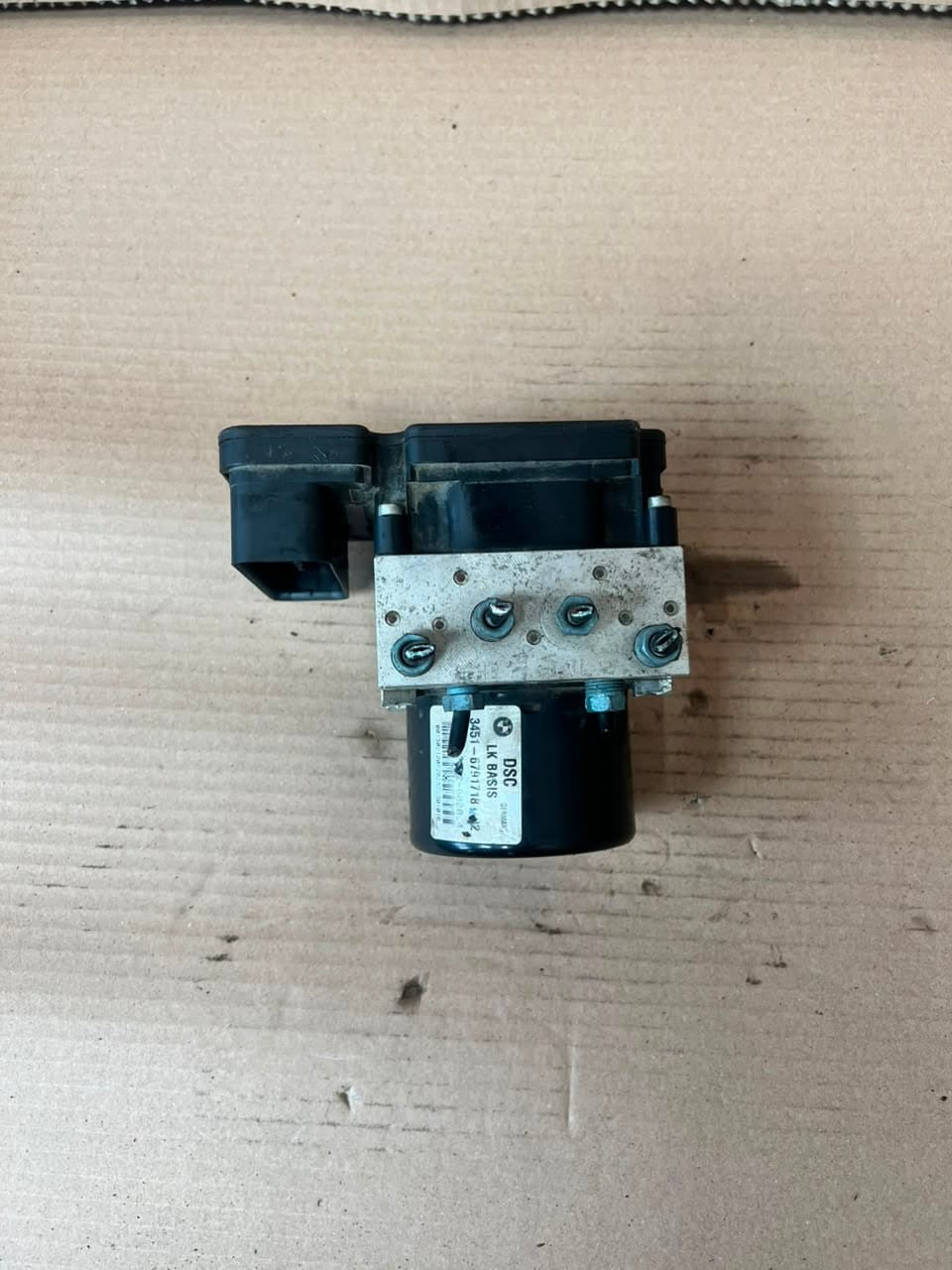 BMW 1 Series F20 F21 and 3 Series F30 Abs Pump Hydraulic Braking Unit 6791719 
