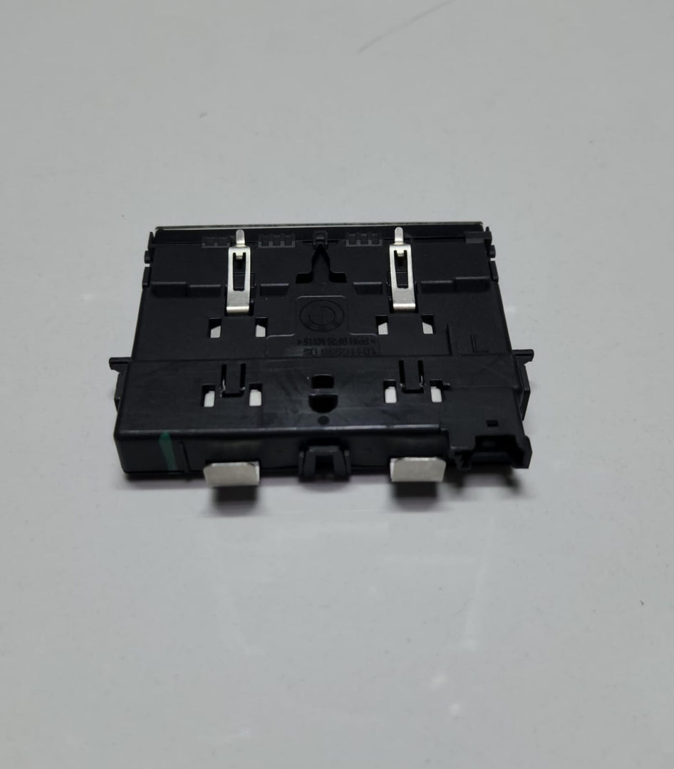 15 BMW 740Li Front Left Touch Sensor Ventilation Module 9394213 7 Series G11 G12