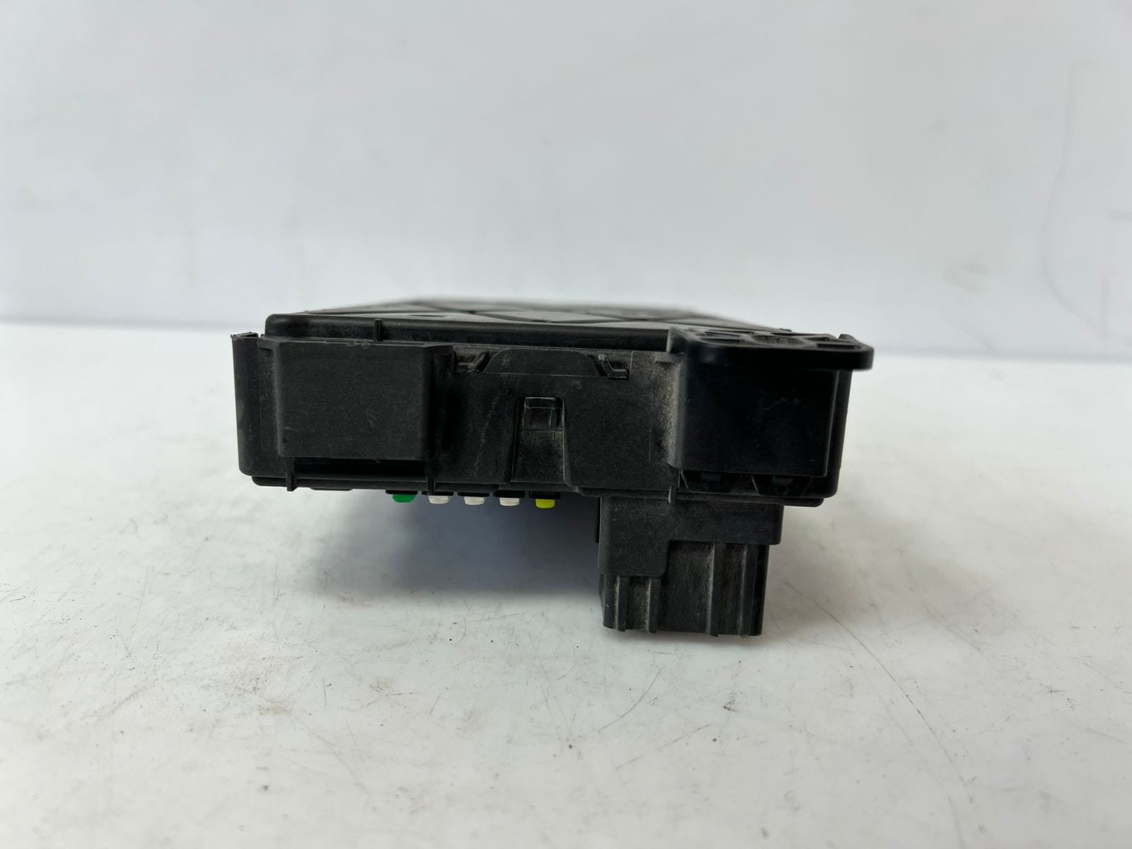BMW F20 F30 F31 F32 F33 REAR FUSE BOX BODY COMFORT CONTROL MODULE UNIT 6819336