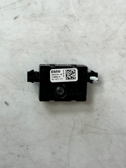 2016-2023 BMW M5 F90, G12, G30, and 530i Antenna Amplifier 9325724 OEM