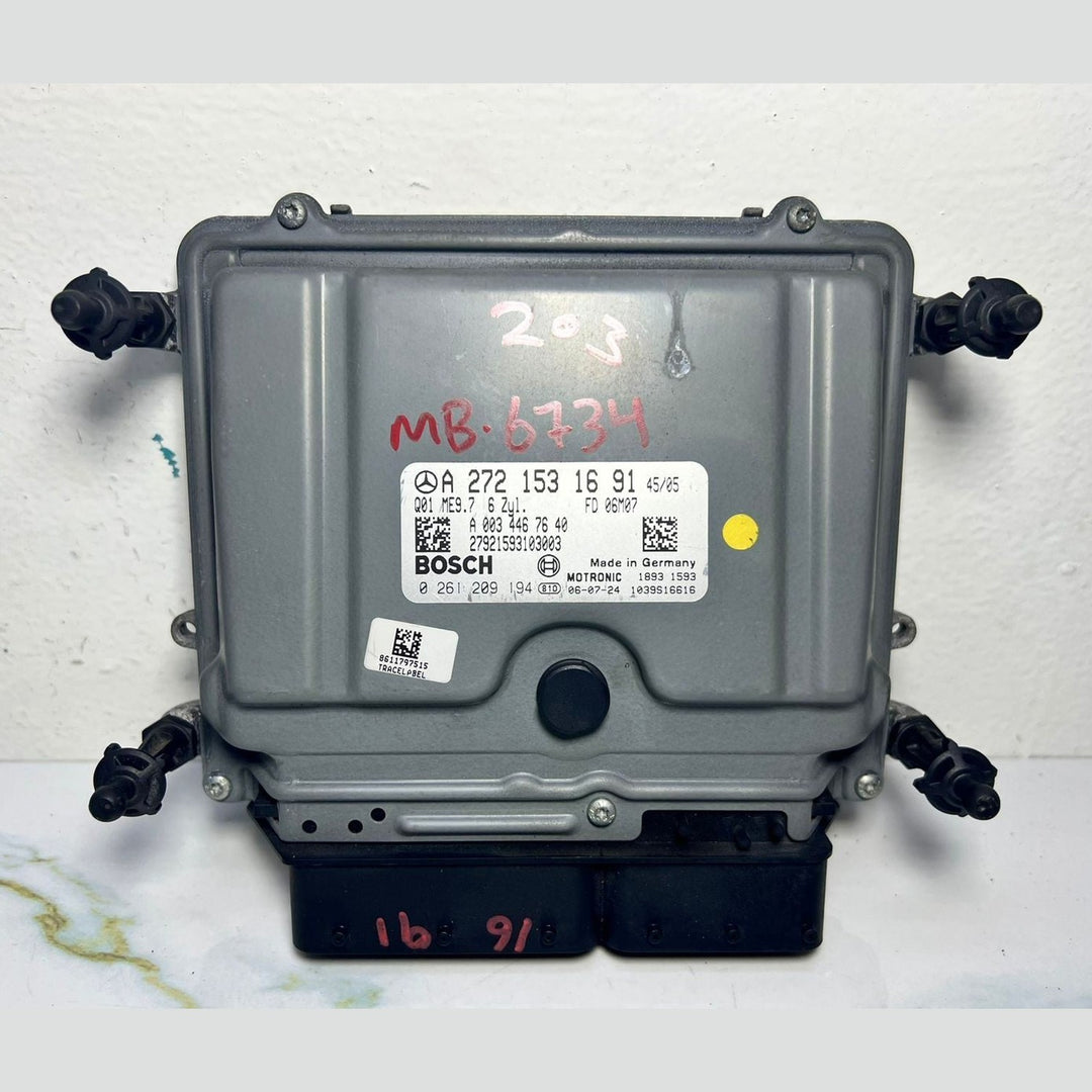 2006-2007 Mercedes-Benz C230 Engine Control Module A2721531691 W203 C-Class