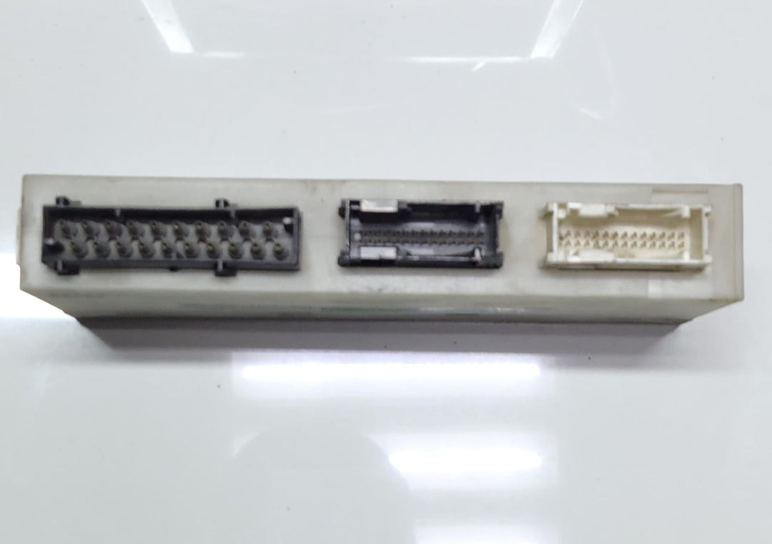 2002-2006 BMW X5 Body Control Module 6946947 X5 E53 OEM