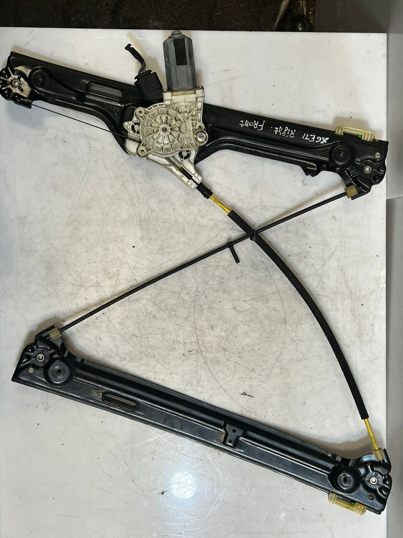 2008-2014 BMW X6 E71 RIGHT Front Door Window Regulator With Motor 7267664 OEM