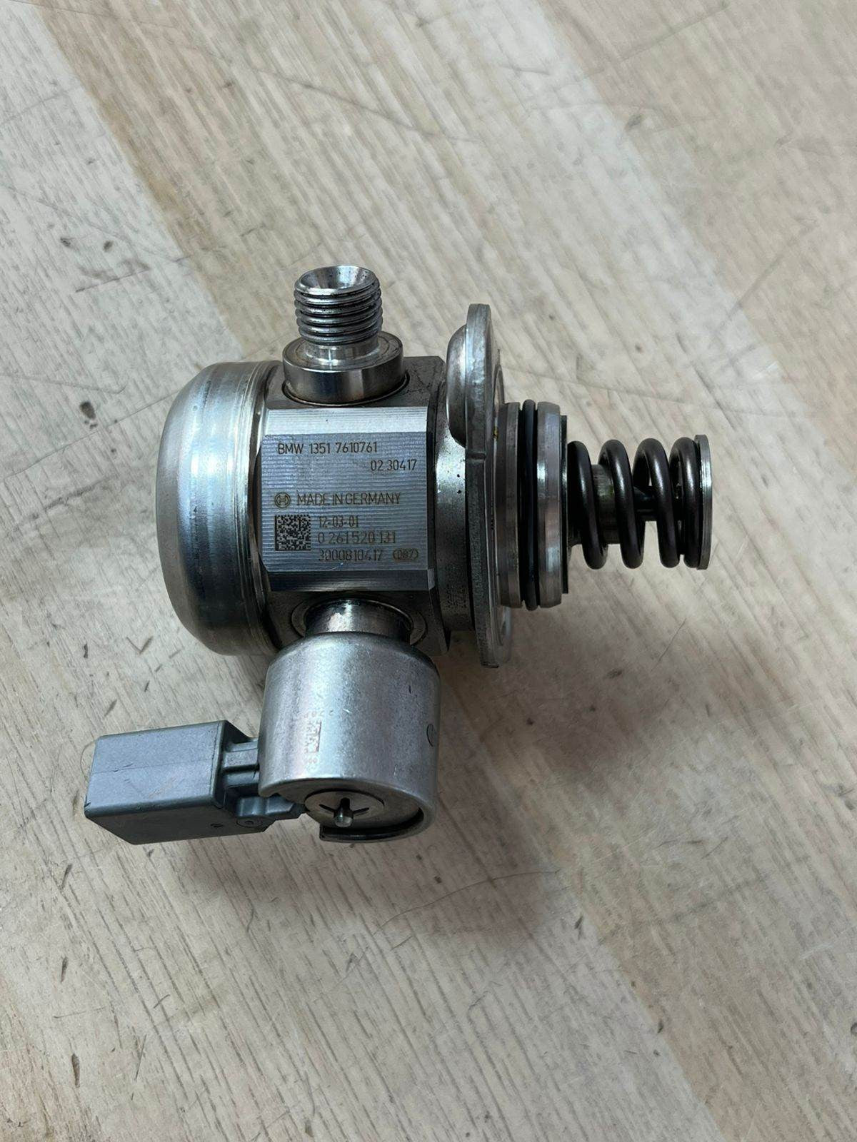 2010-2013 BMW High Pressure Fuel Pump 7610761 135i, 335i, 535i, 640i, X3, X4 N55