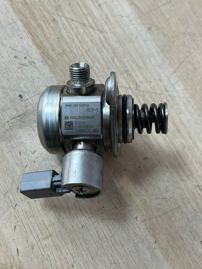 2010-2013 BMW High Pressure Fuel Pump 7610761 135i, 335i, 535i, 640i, X3, X4 N55