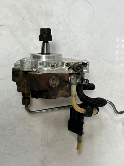 BMW E60, E61, E87, E90 3.0 diesel 330D 530D High Pressure Fuel Pump 7798333 OEM