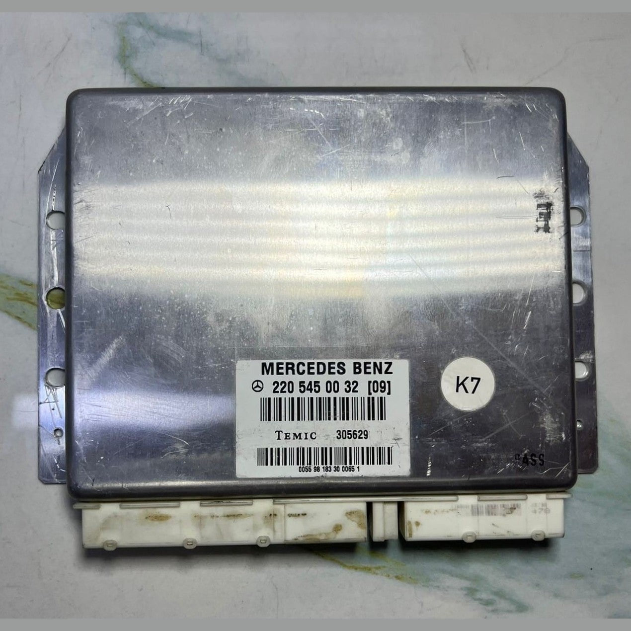 2000-2006 Mercedes S430 Air Suspension Control Module A2205450032 S-Class W220