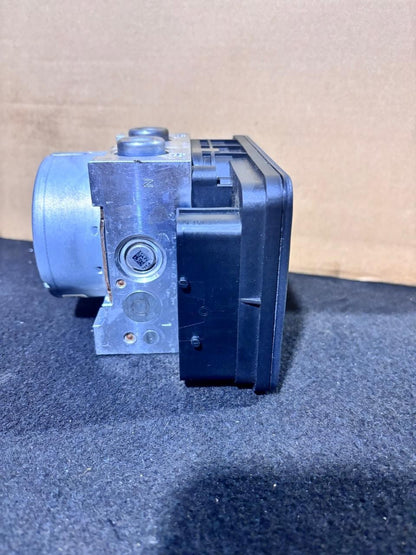 OEM BMW F30 F31 F32 F33 ABS PUMP MODULE Control Unit Hydraulic Blocks 6887743