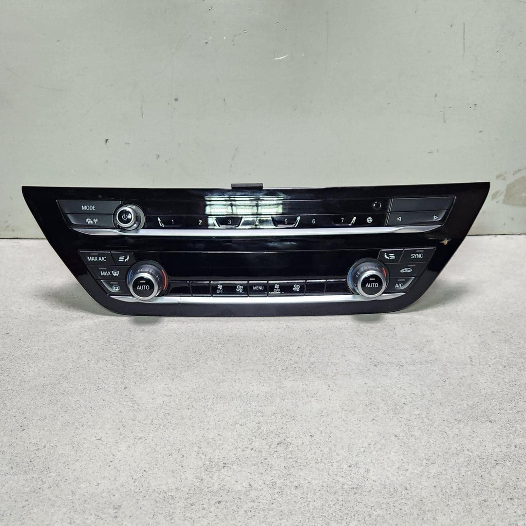BMW Climate Heater Control Panel 7947856 5 Series G30 G31