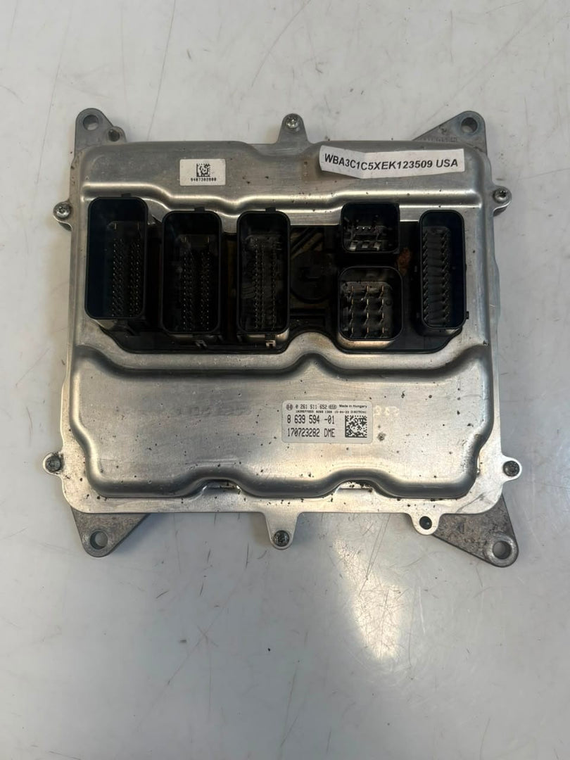 2015 BMW 3' F30 N26 328I Engine Control Module ECU SET DME FEM 8639594 OEM