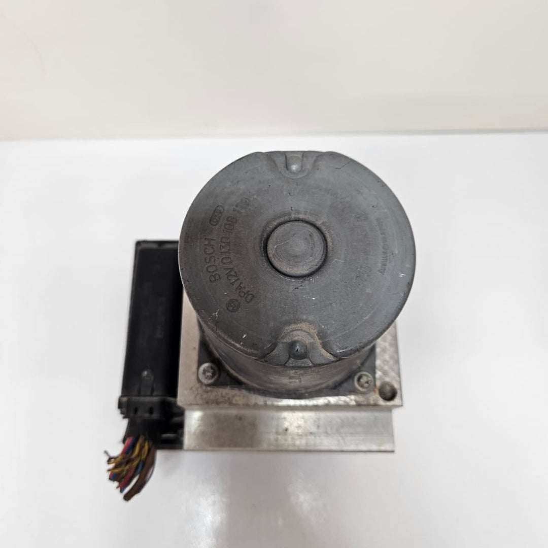 OEM BMW 5 Series E39 F10 F11 ABS Pump 6797040