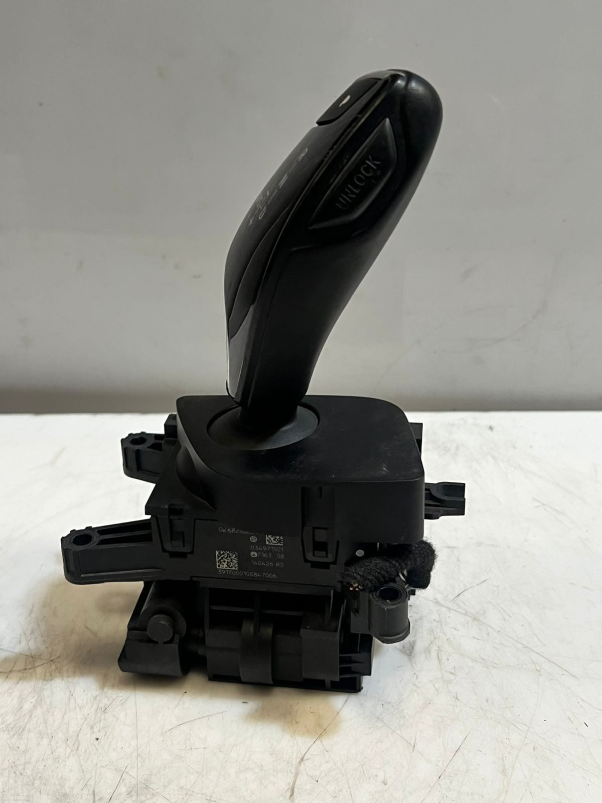 BMW G30 G31 G32 5 Series Automatic Gear Selector SWITCH KNOB 6825826 RHD OEM