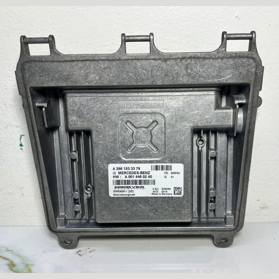 Mercedes-Benz Engine Control Unit A 266 153 33 79