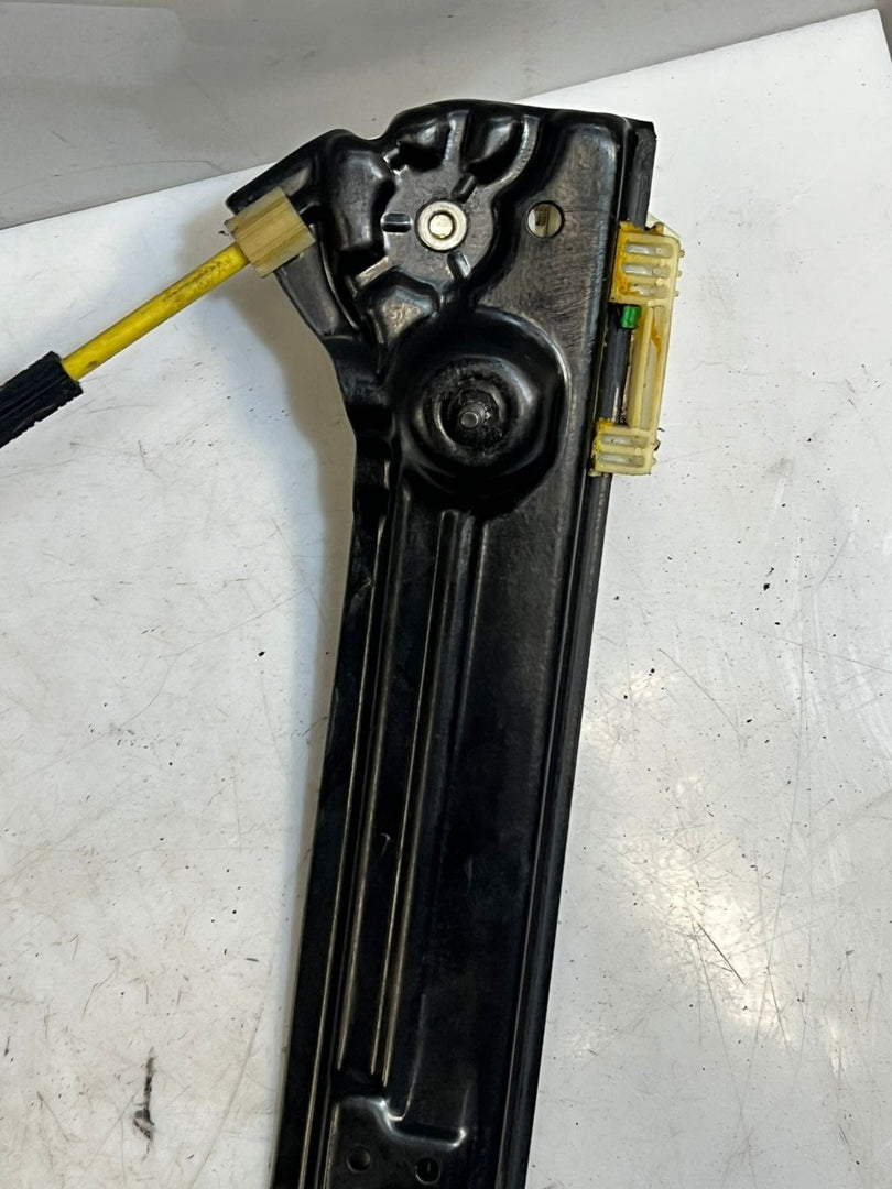 2008-2014 BMW X6 E71 RIGHT Front Door Window Regulator With Motor 7267664 OEM