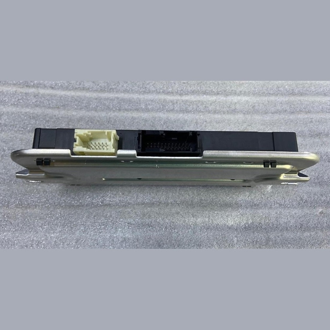 OEM BMW F10 Footwell Central Lock Gateway Control Module Unit FRM 9345373