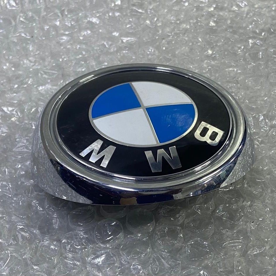 OEM BMW X6 E71 Rear Boot Trunk Emblem Badge Logo Plaque 7196559