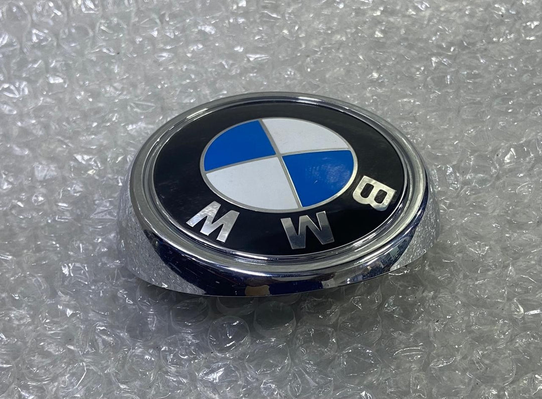 OEM BMW X6 E71 Rear Boot Trunk Emblem Badge Logo Plaque 7196559