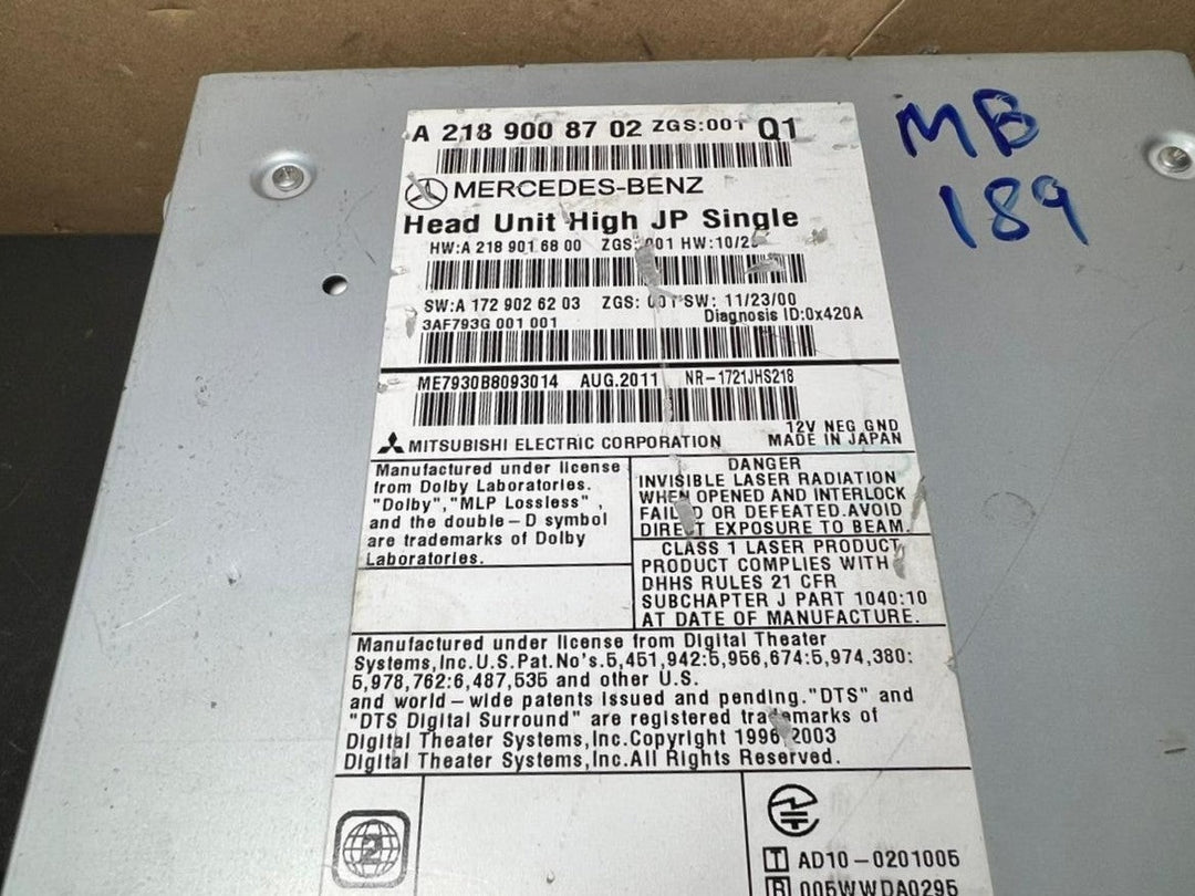 Mercedes W218 Navigation Command Radio Audio Head Unit CD Player A218 9008702