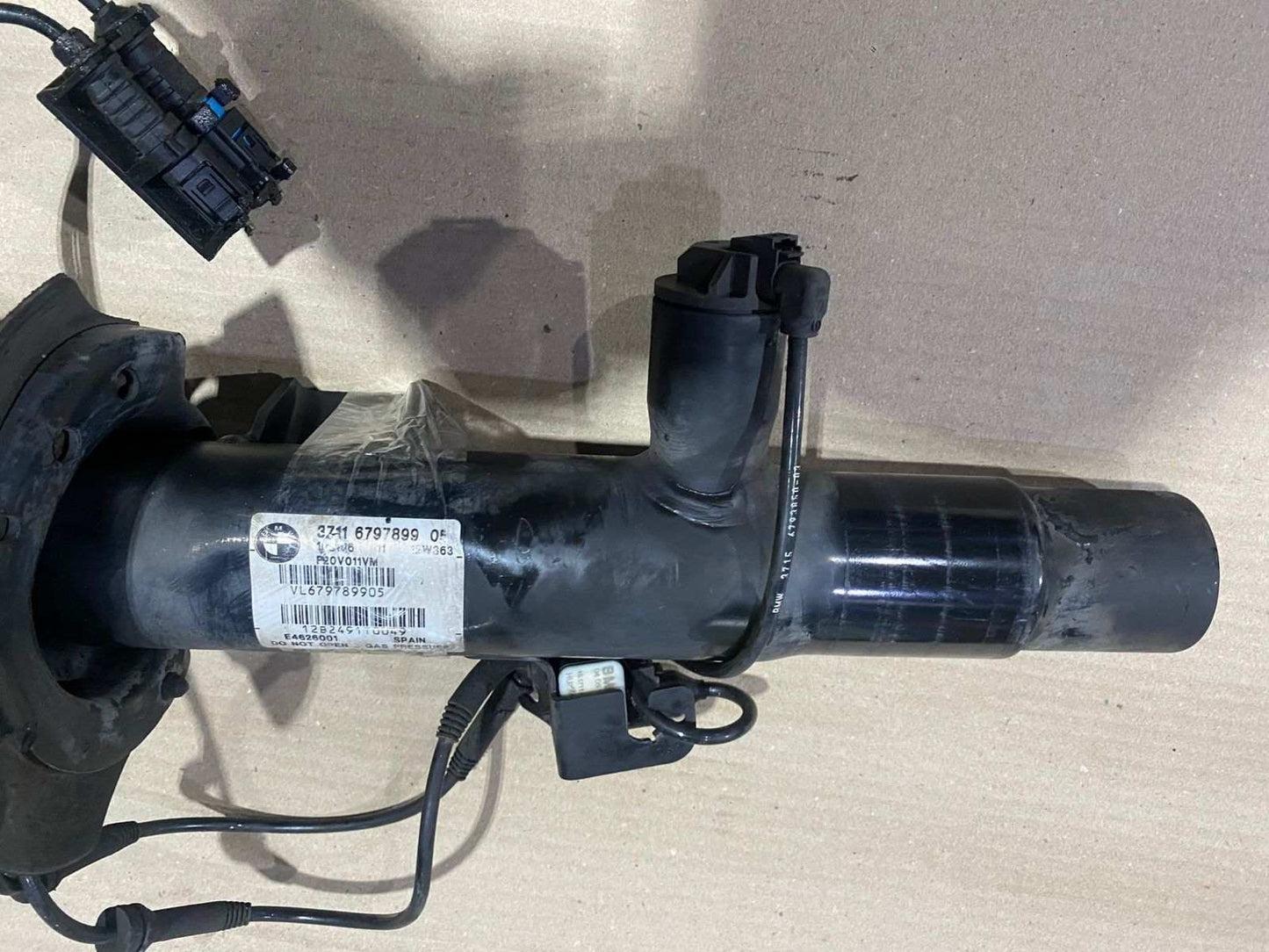 2014-2016 BMW M235i Shock Absorber With Vdc Front Left 6797899 F30, F31, F34 GT 