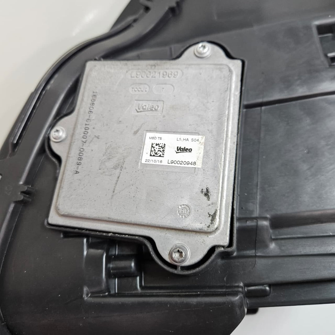 2012-2017 Land Rover Range Rover Headlight Left side HSE L405 CK5213W029KE
