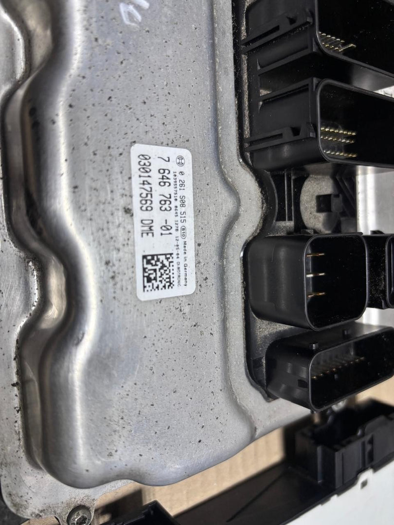 BMW F10 520i N20 2012 vin DX50049 ENGINE CONTROL UNIT ECU SET - 7646763