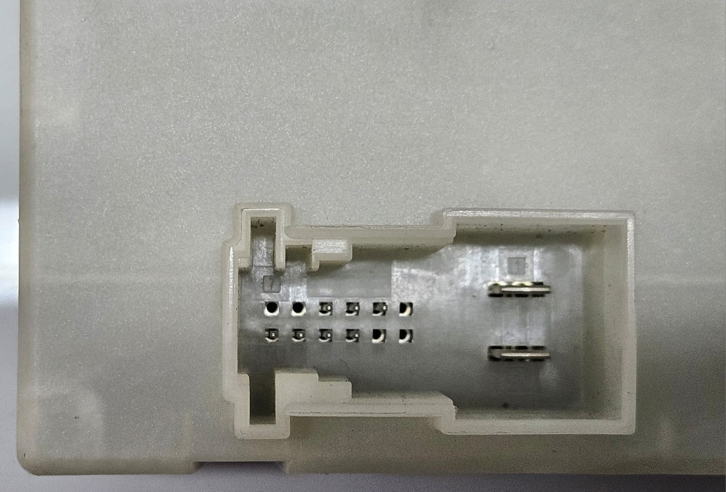 7481616-2013-2018 BMW F15 X5 X6 Power Tailgate Lift Control Module OEM