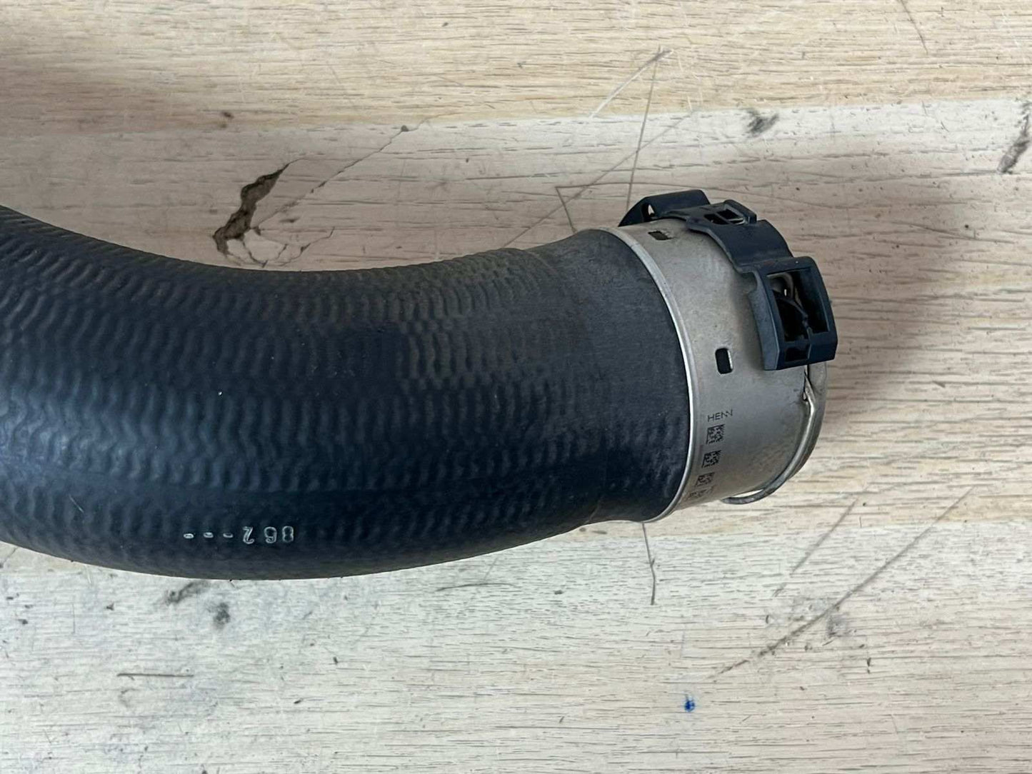 2016 BMW 2 Coupe F22 Right Intercooler Hose 7638455 15476810 1.5i 