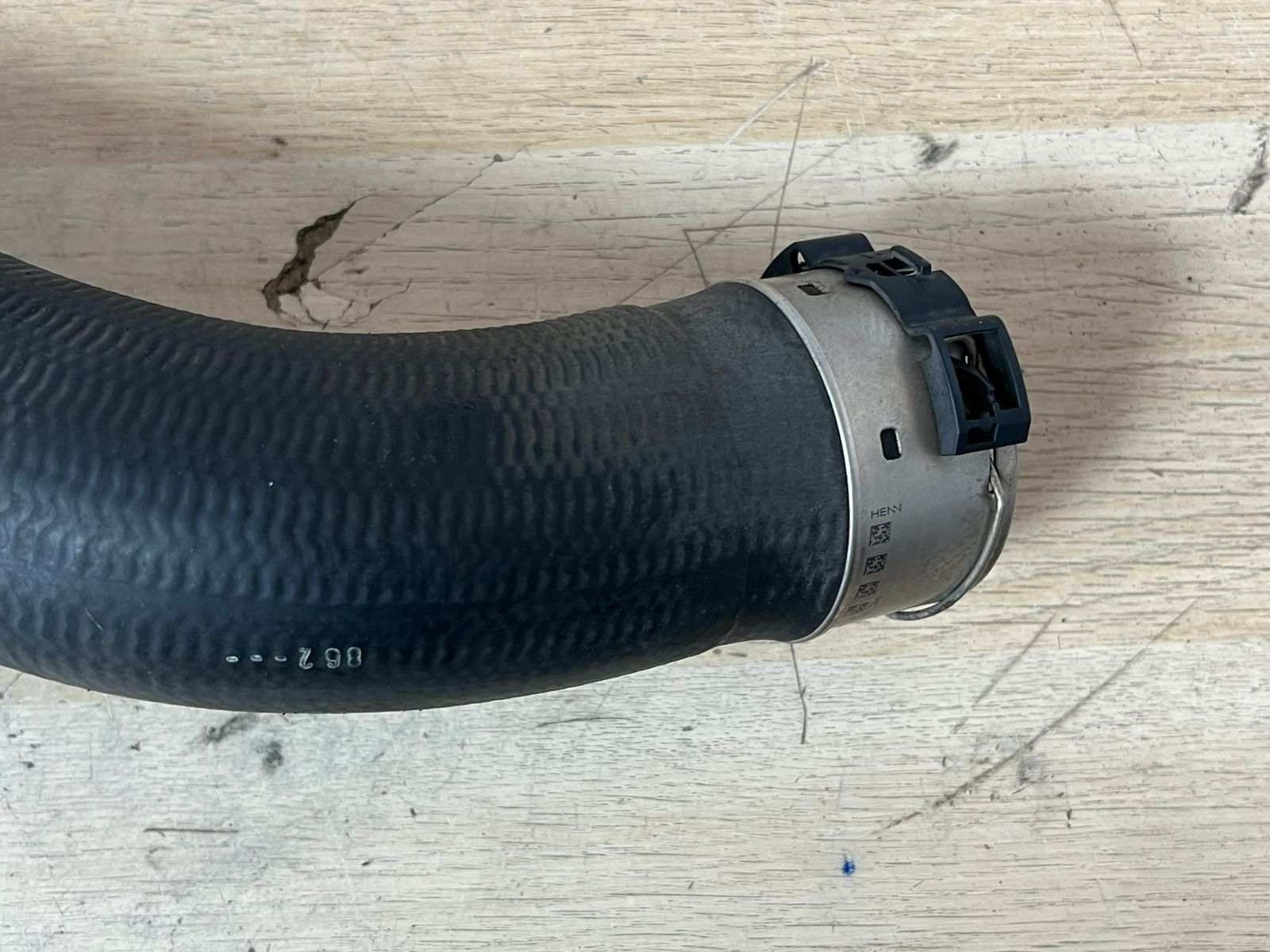 2016 BMW 2 Coupe F22 Right Intercooler Hose 7638455 15476810 1.5i 