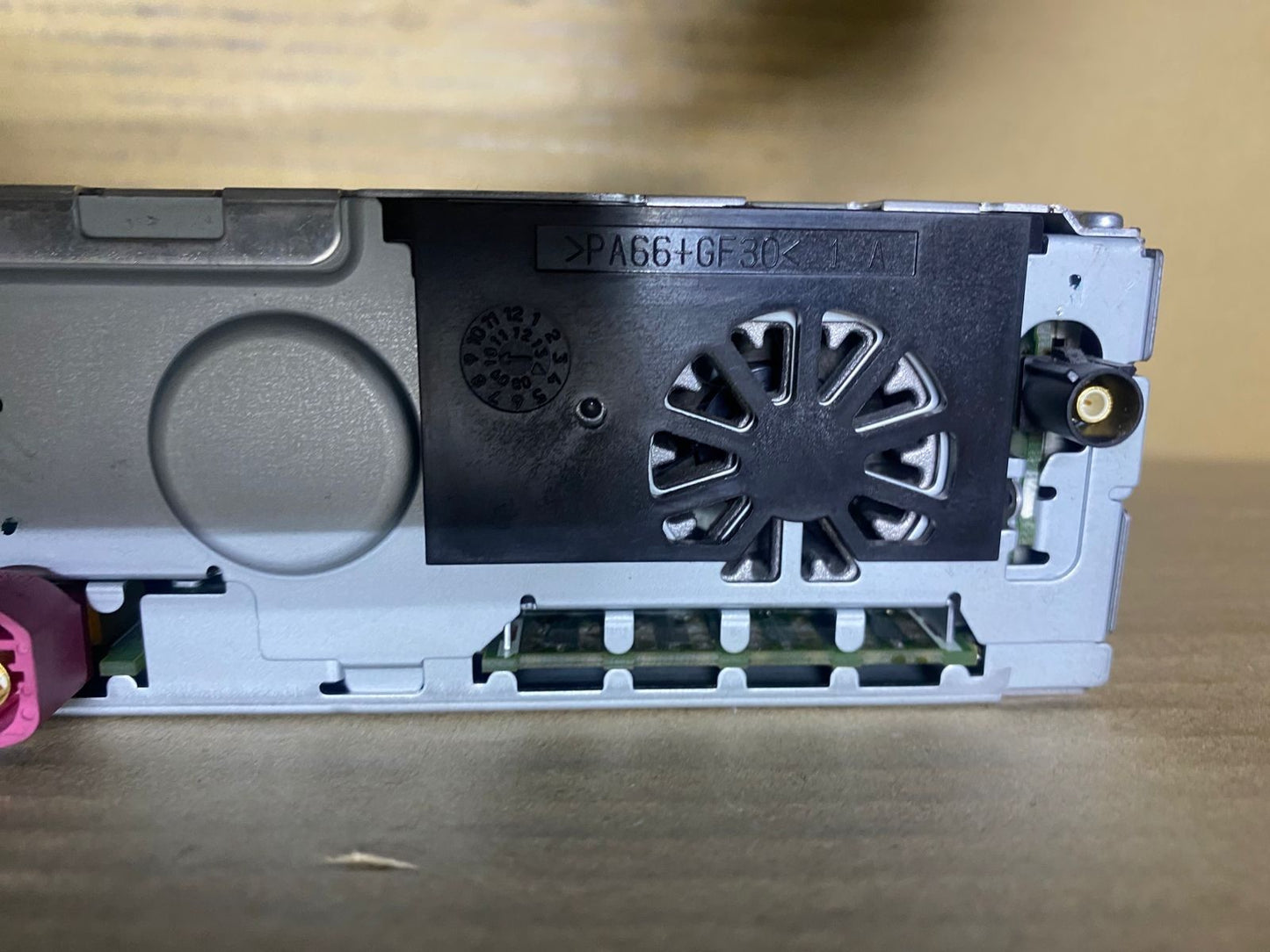 BMW Radio Cd Player Head Unit 9272002 F10 F11 and 6 Series F12