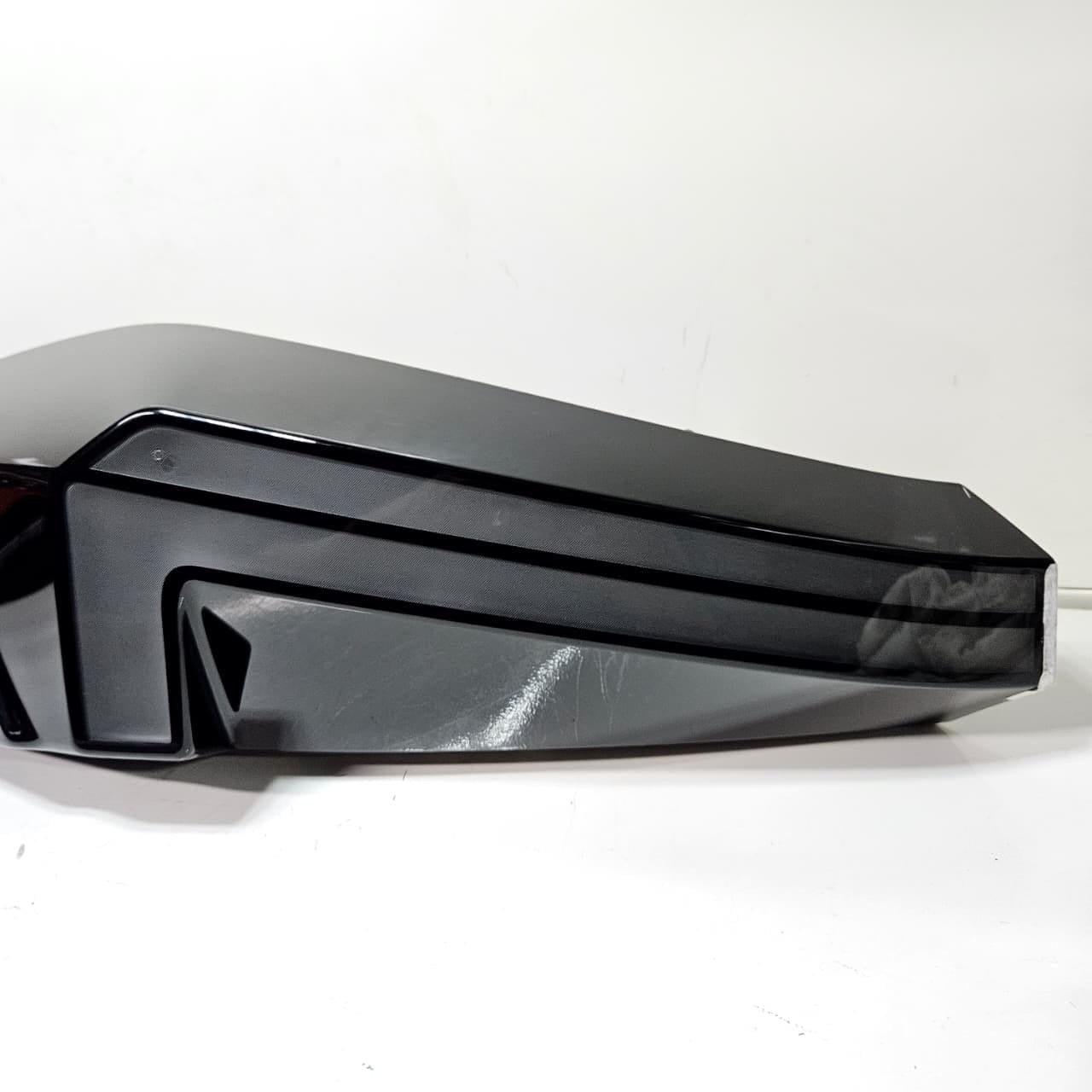9879753-2023 BMW XM G09 Taillight Rear Left OEM