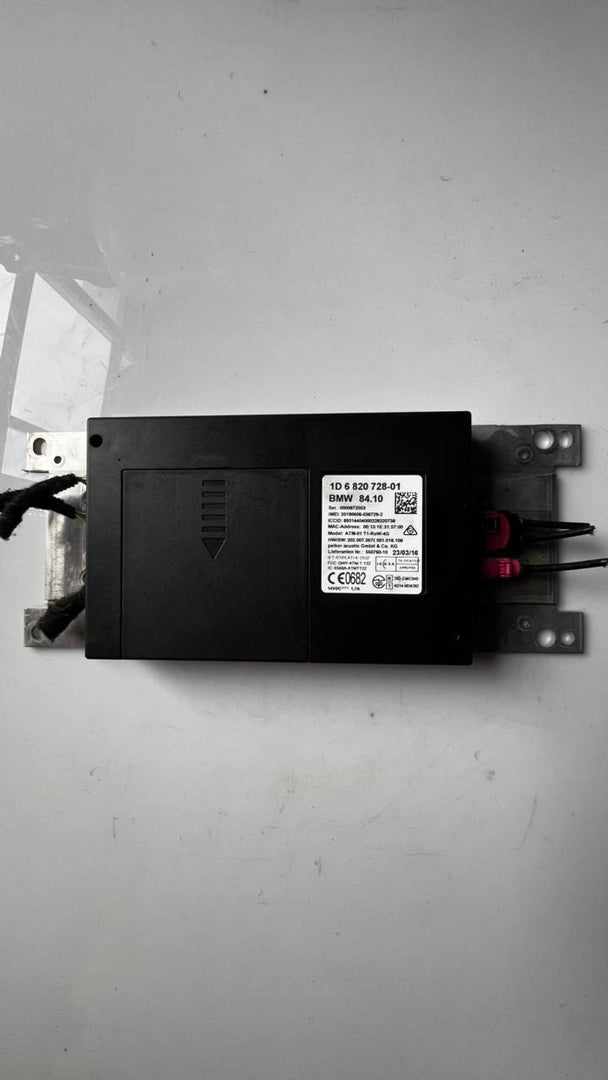 BMW Telematic Control Module 1D6820728-01 6 Series DBA-6A30