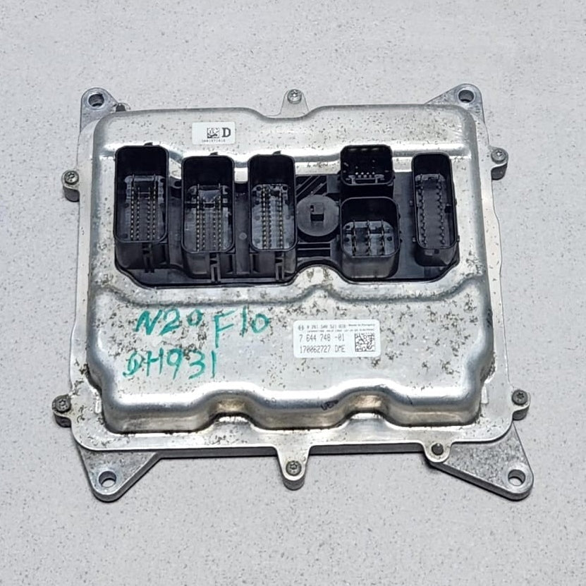 2012-2013 BMW 528i Engine Control Unit 7644748 5 Series F10 F11