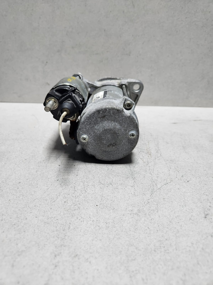2014-2016 BMW 528i Starter Motor 7579155 E60 E90 Z series X5 3.0si and 528Xi
