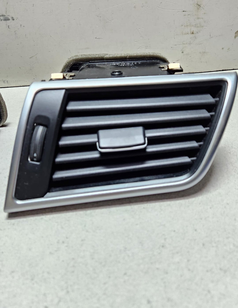 Mercedes-Benz GL ML Dashboard Air Vent Front Right & Left W166 2012-2016 OEM