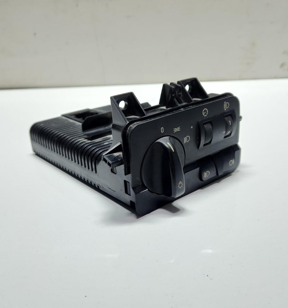 1998-2006 BMW 3 Series Light Switch 6925080 E46 OEM 