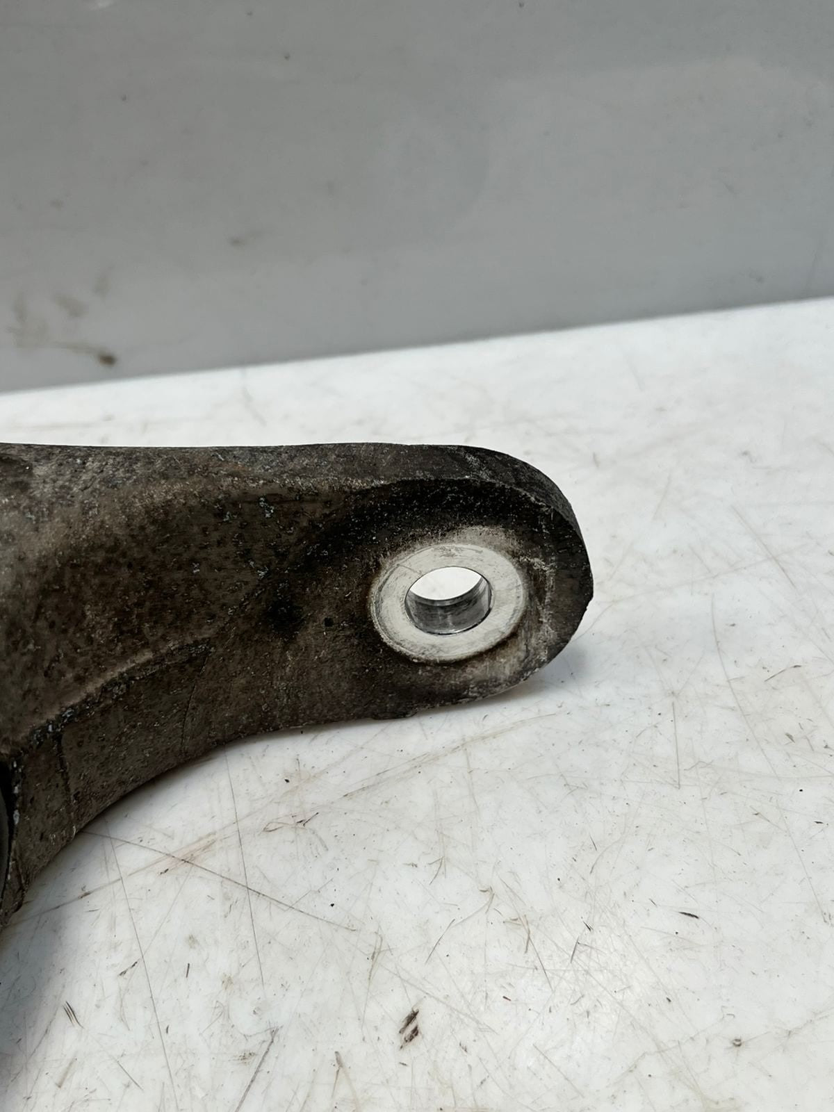 2007-2013 BMW X5 E70, X6 F16, and X6M F86 Rear Upper Control Arm 6770953 OEM