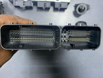 Load image into Gallery viewer, BMW 5 F10 F11 2013 N47N  Diesel engine ECU kit and lock set 8574380
