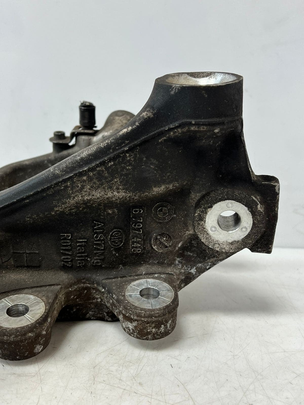 2010-15 BMW 740i 7 Series F01 F02 F03 F04 Rear Wheel Hub KNUCKLE BEARIN 6797448