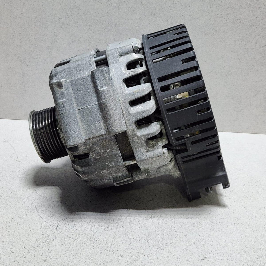 BMW Active Hybrid Alternator 76223723 Series F30 5 Series F10 and 7 Series F01