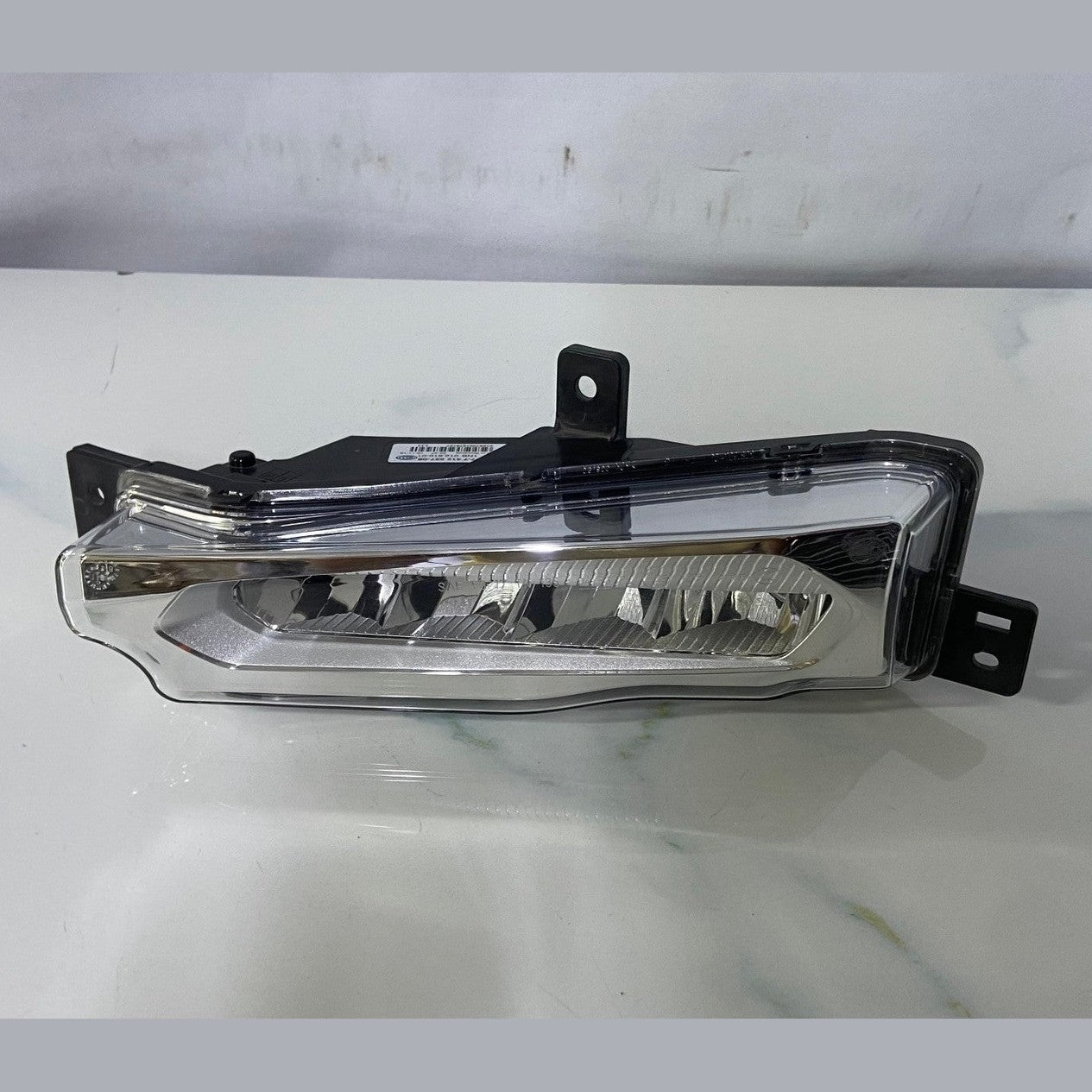 OEM BMW G01 G02 X4 X3 FRONT LEFT BUMPER LED FOG LIGHT 7412527