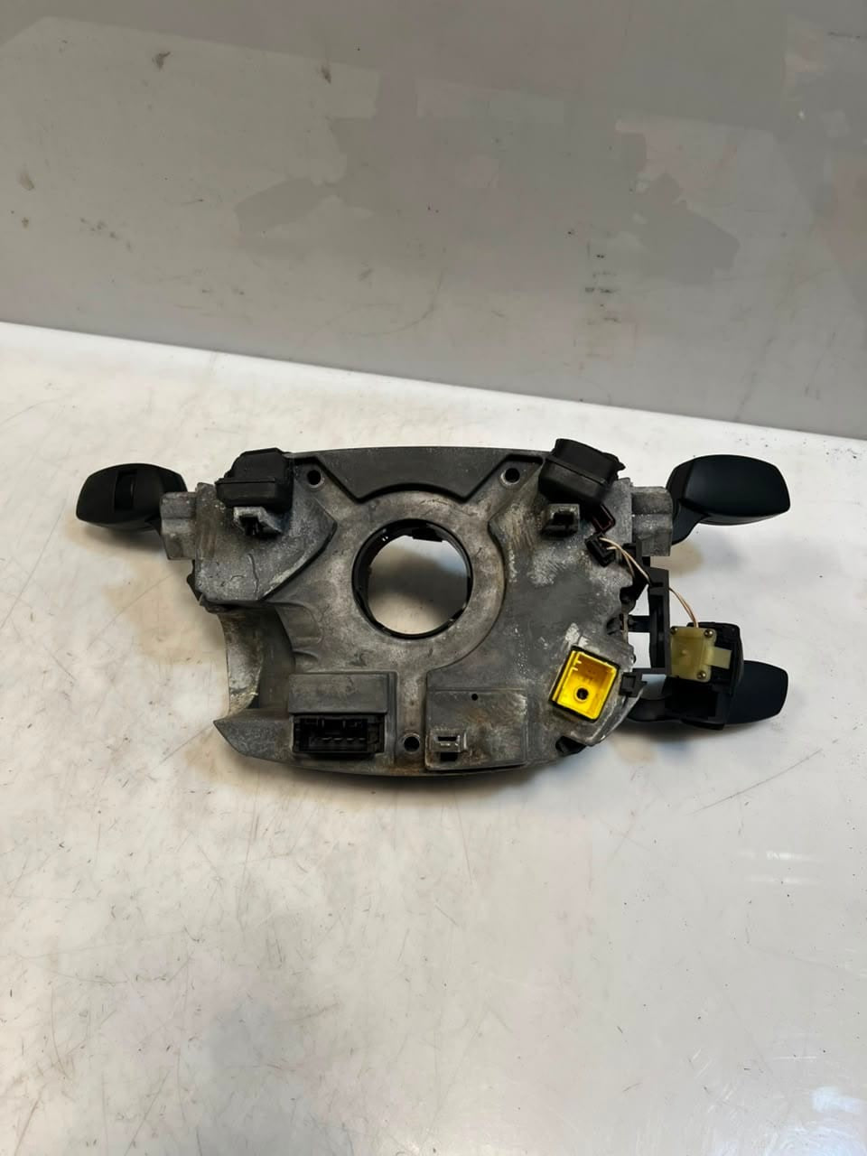 2003-2010 BMW 5 Series E60 E61 6' E63 E64 Steering Column Switch Stalk 6945093