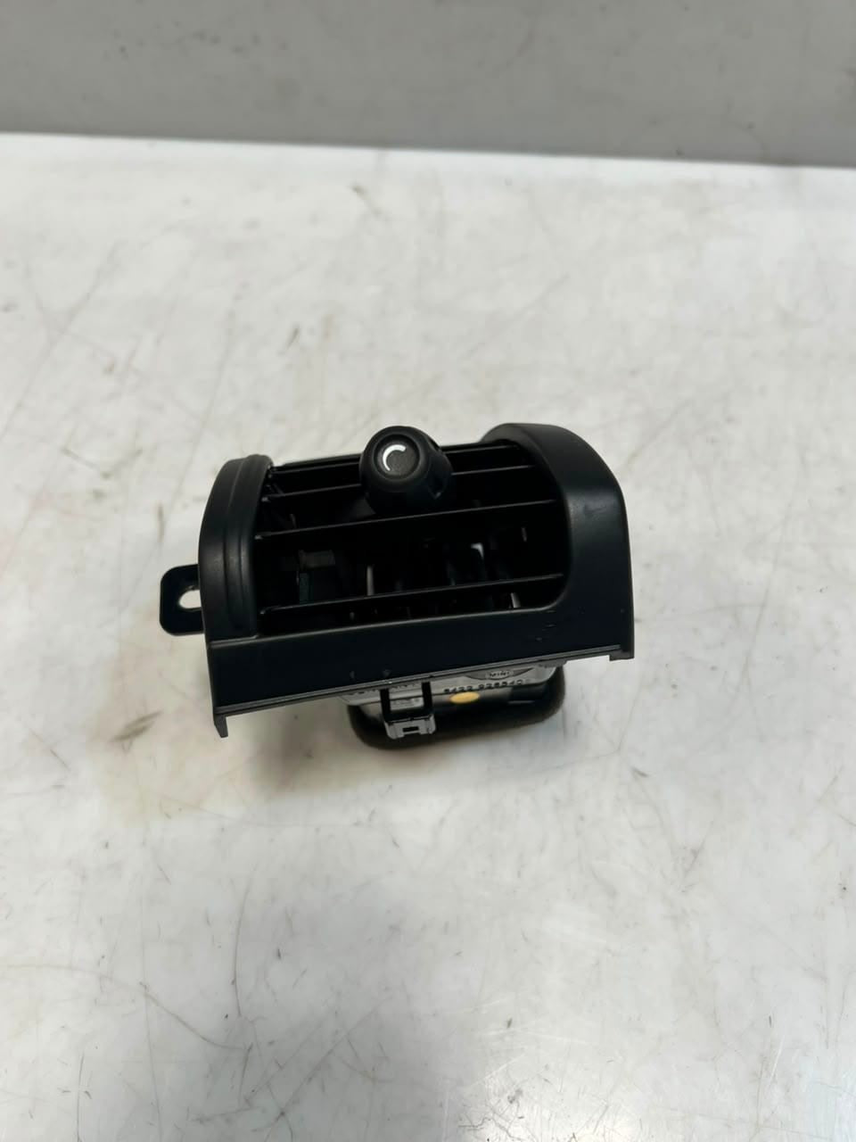 BMW MINI F55 F56 F57 Air Vent Center DASHBOARD Right 9265406 OEM