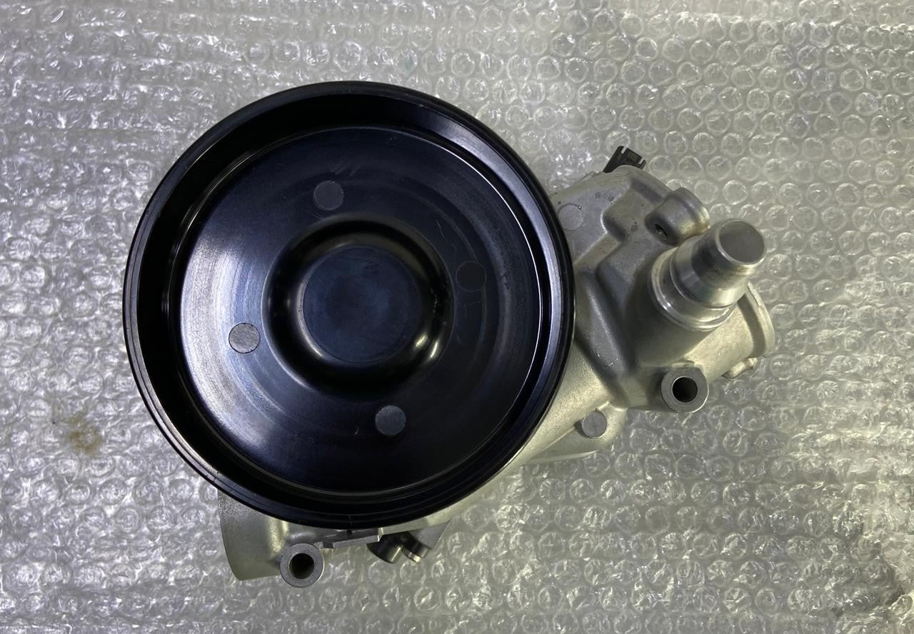 OEM BMW G30 M550d xDrive G11 G12 G05 G06 G07 Coolant Water Pump 7645961