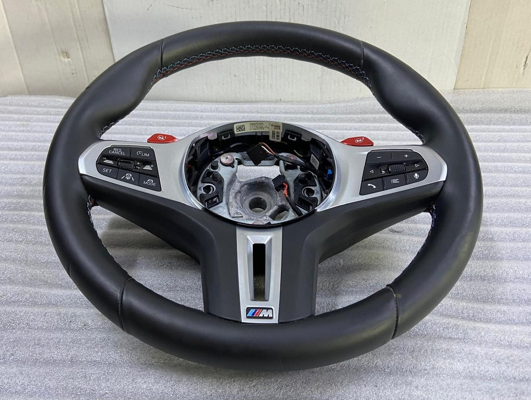 OEM BMW M8 F91 F92 F93 Leather Steering Wheel Leather M-SPORT 8746143 Original