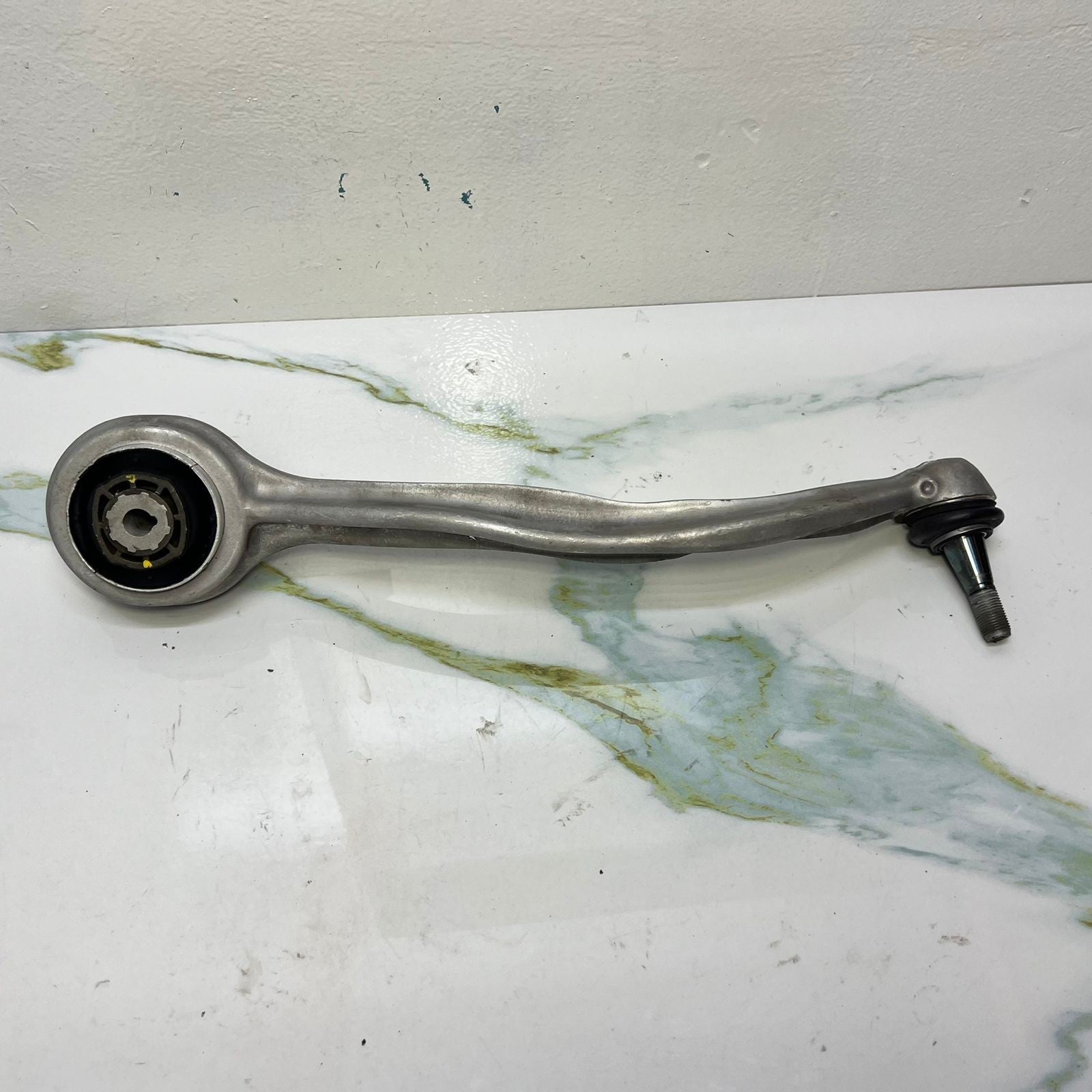 14-18 Mercedes W222 S-Class S550 S400 Front Left Side Suspension Control Arm