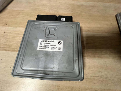 BMW 3 Series E90 320i E60 E61 E81 5WK93729 MSD81 Engine Control Unit 7599881 