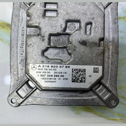 Mercedes-Benz Voltage Converter A 216 820 37 89