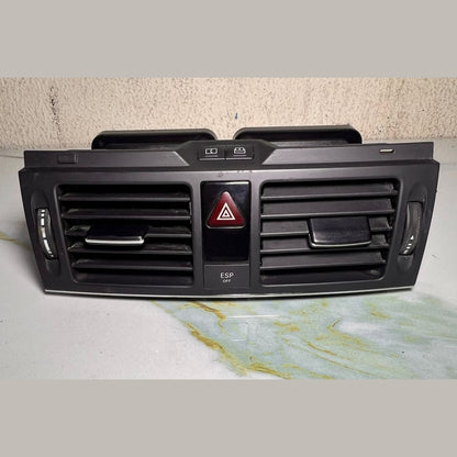 Mercedes-Benz W204 C-Class Air Vent A 204 830 41 54