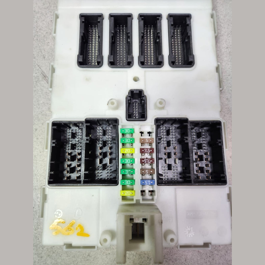 2015 BMW i3 Body Control Module 9383712